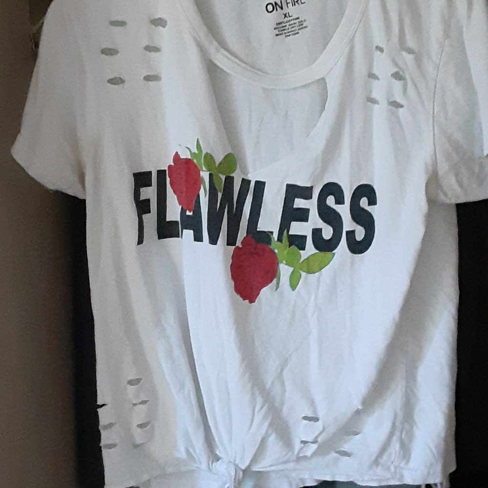 A ON FIRE flawless top
